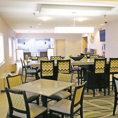 La Quinta Inn By Wyndham Lincoln Kültér fotó